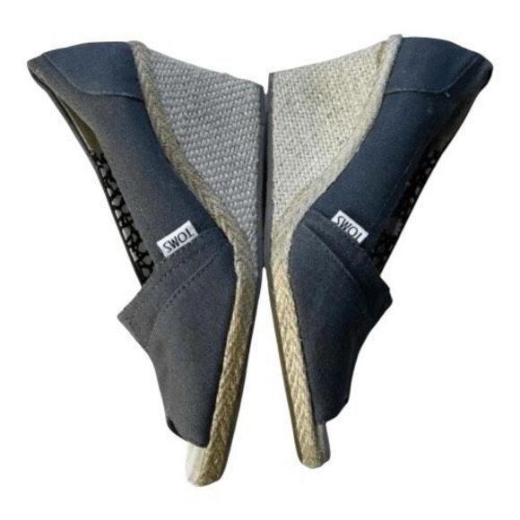TOMS Shoes Women Size 6.5 Grey Canvas Peep Toe Slip On Espadrille Wedges Pumps - Picture 4 of 11